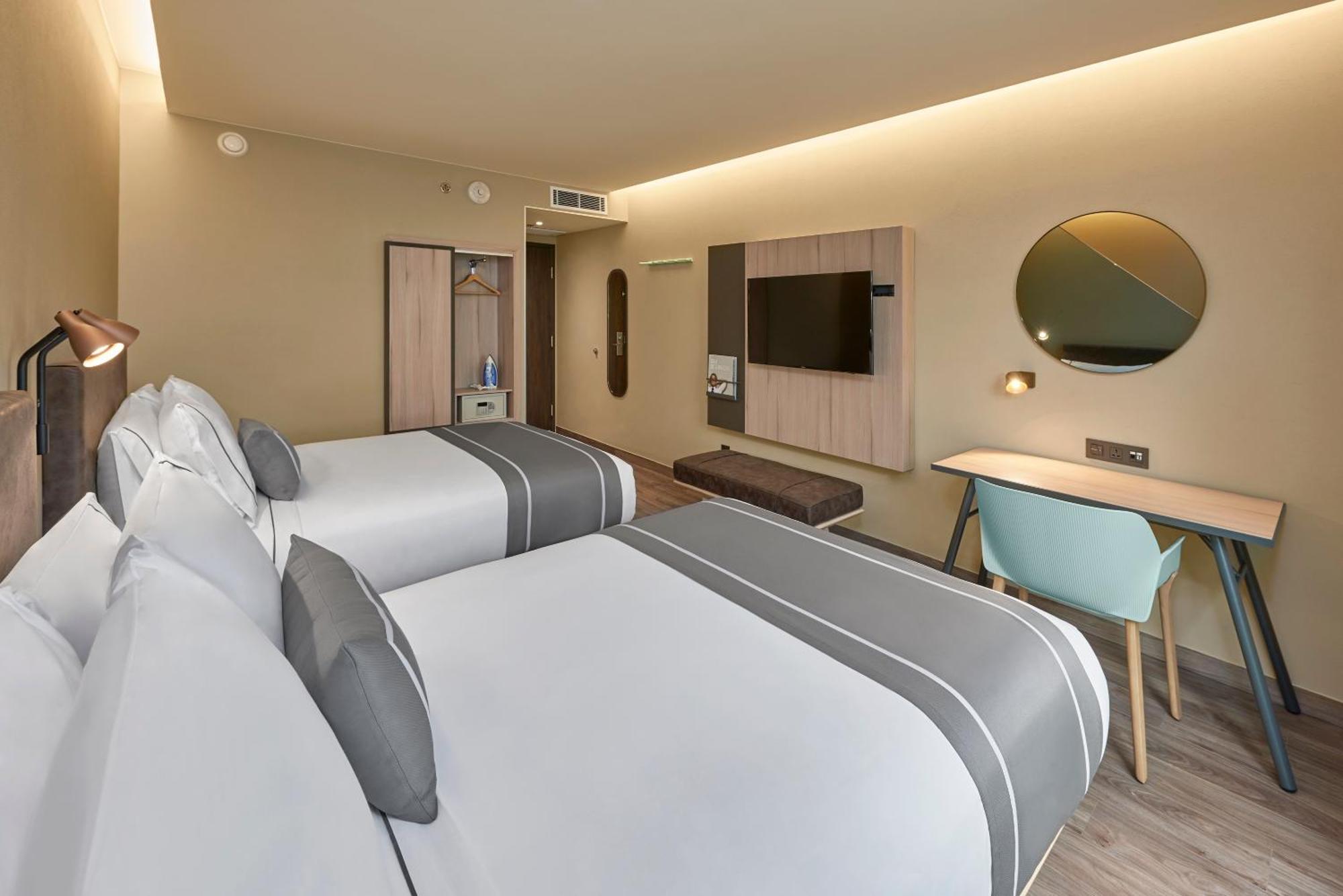 City Express Plus By Marriott Енсенада Екстериор снимка
